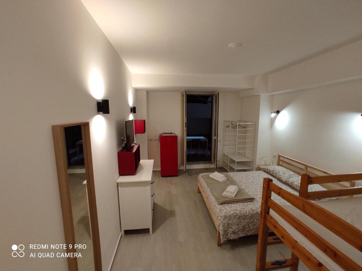 Taormina Bed&Bed Apartment Exterior photo